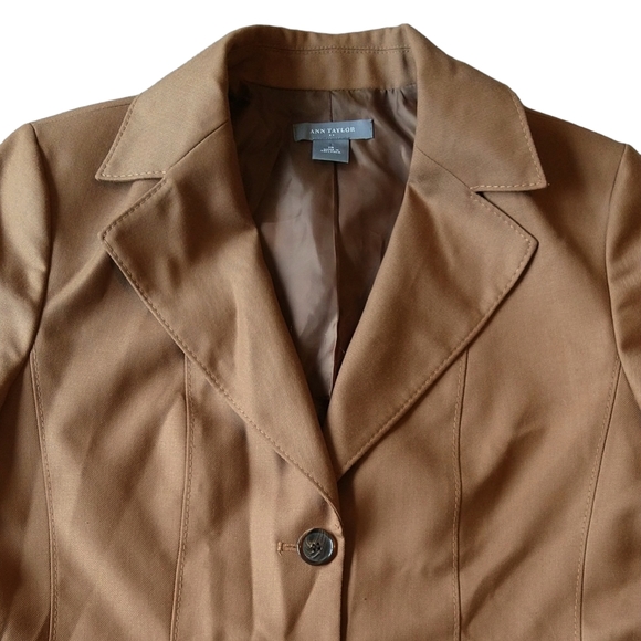 Ann Taylor Wool Blend Camel Brown 2 Button Blazer Career Professional - Picture 4 of 9